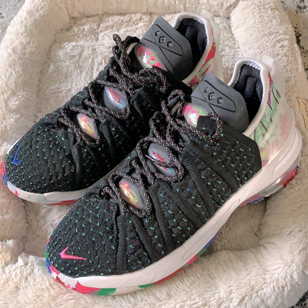 Nike LeBron 18 multi color (GS)